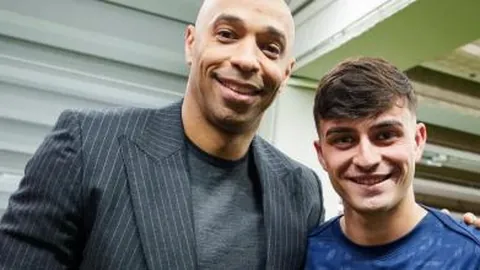 皇冠体育app下载